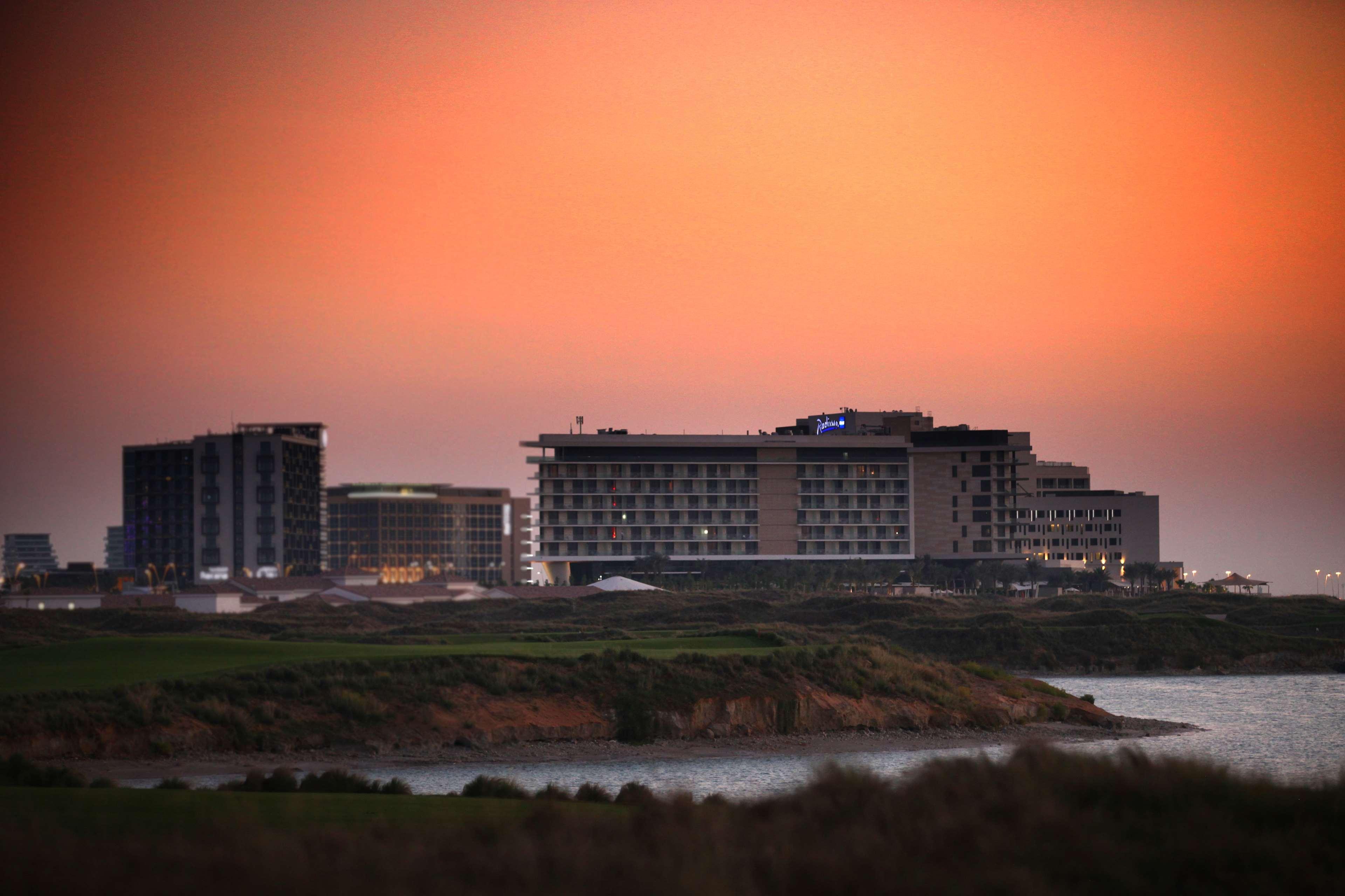 Radisson Blu Hotel, Abu Dhabi Yas Island Exterior foto